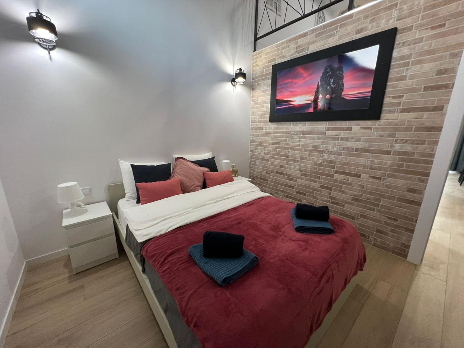 Sc24 Apart Aparthotel Valencia Ngoại thất bức ảnh